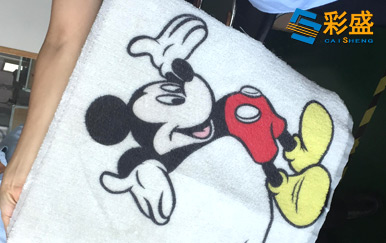 T-shirt printer allows you to wear a different style in summer.